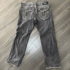 True Religion Ricky Relaxed Straight Men's 40 X 32 Big T Flap Washed Grey Jeans
